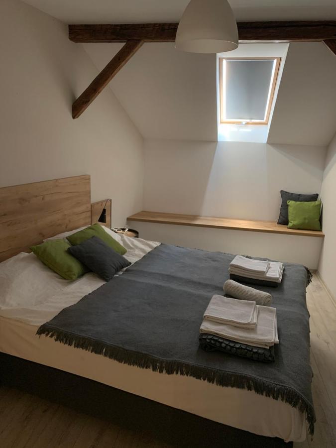 Vatus Apartmanhaz Vác Екстериор снимка